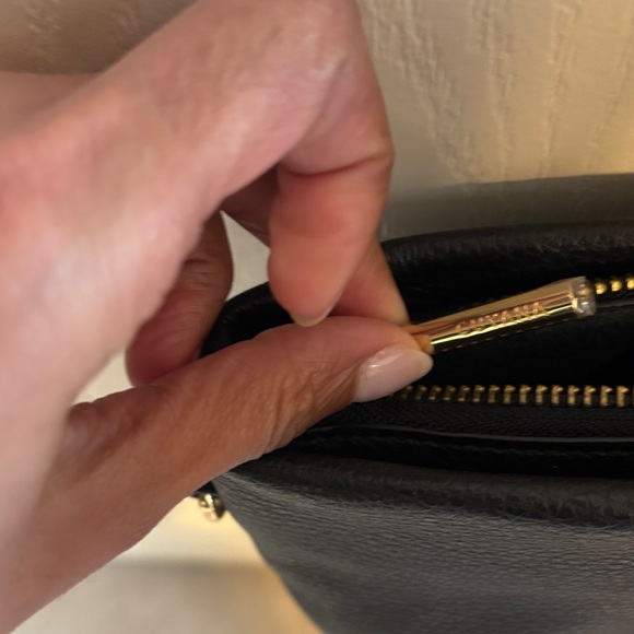 Cuyana soft tall zipped Leather Tote Bag  with Cuyana insert - Picture 4 of 11